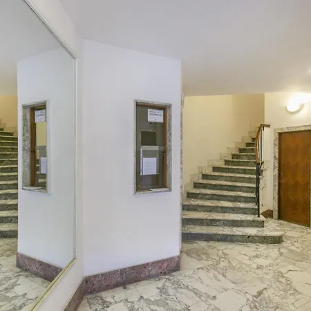 Appartement Modern 100 Meters From Piazza Mincio *