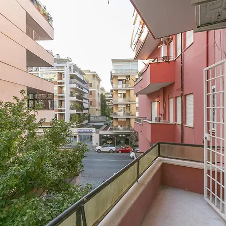 Modern 100 Meters From Piazza Mincio Appartement *