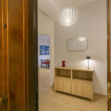 Appartement Modern 100 Meters From Piazza Mincio