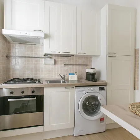 Modern 100 Meters From Piazza Mincio *