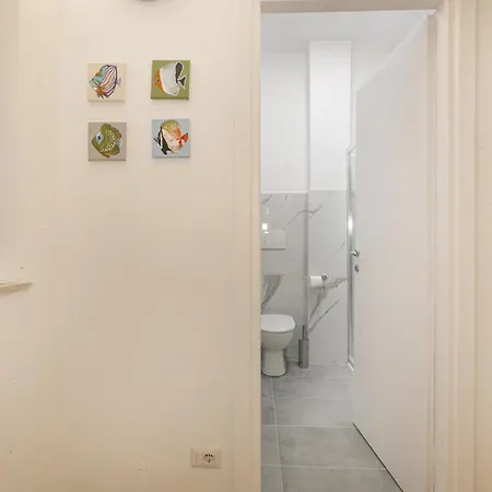 Modern 100 Meters From Piazza Mincio *