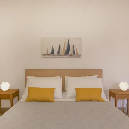 Modern 100 Meters From Piazza Mincio Appartement