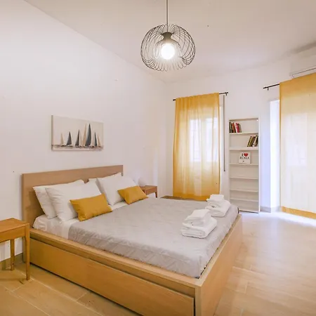 Modern 100 Meters From Piazza Mincio Rome